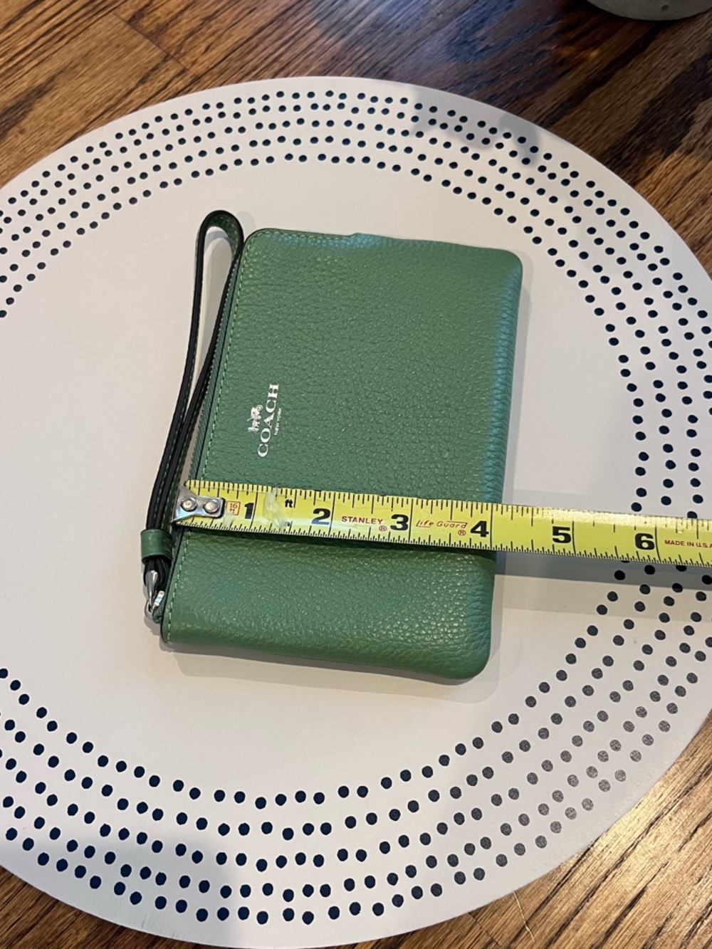 Coach Green Pebbled Leather Wristlet - Picture 7 of 7